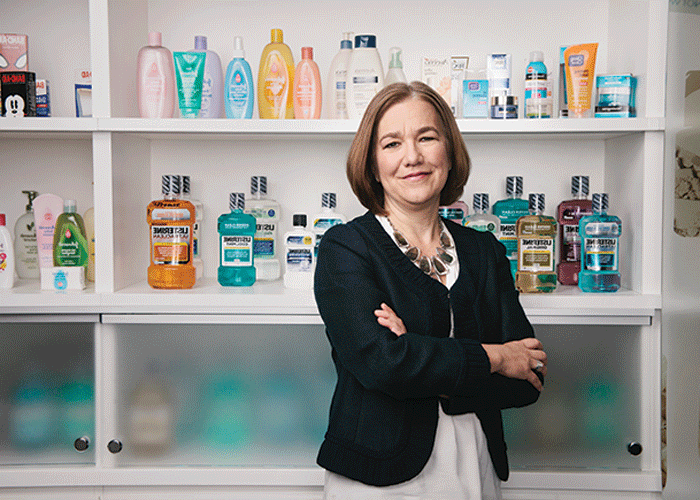 Alison Lewis (Johnson & Johnson)